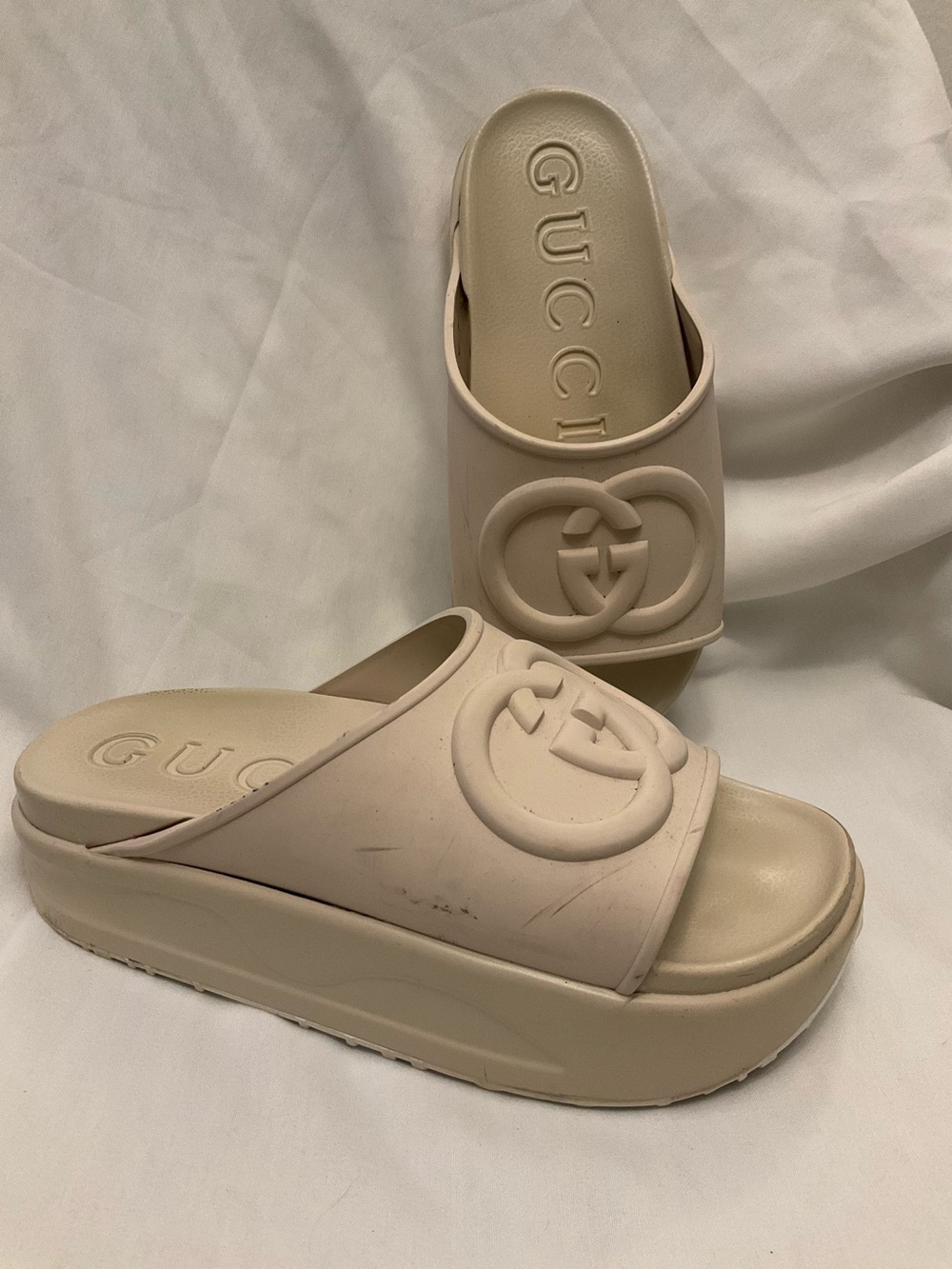 Gucci Cream Platform Logo Slide Mules